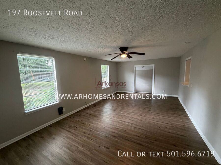 197 Roosevelt Rd - Photo 2 of 10