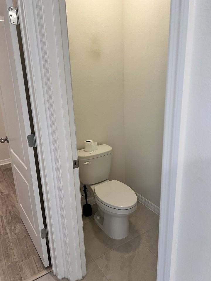397 Corso Loop - Photo 6 of 34