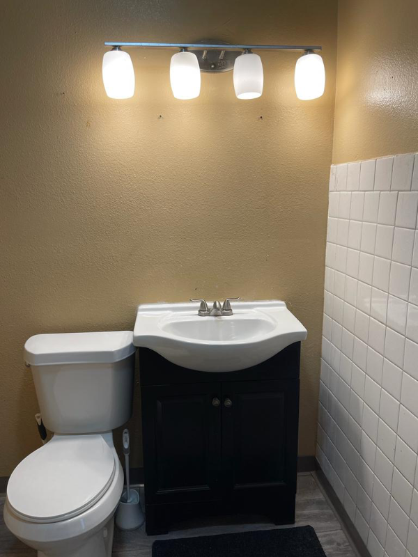 1222 Greenwich St - Photo 6 of 21