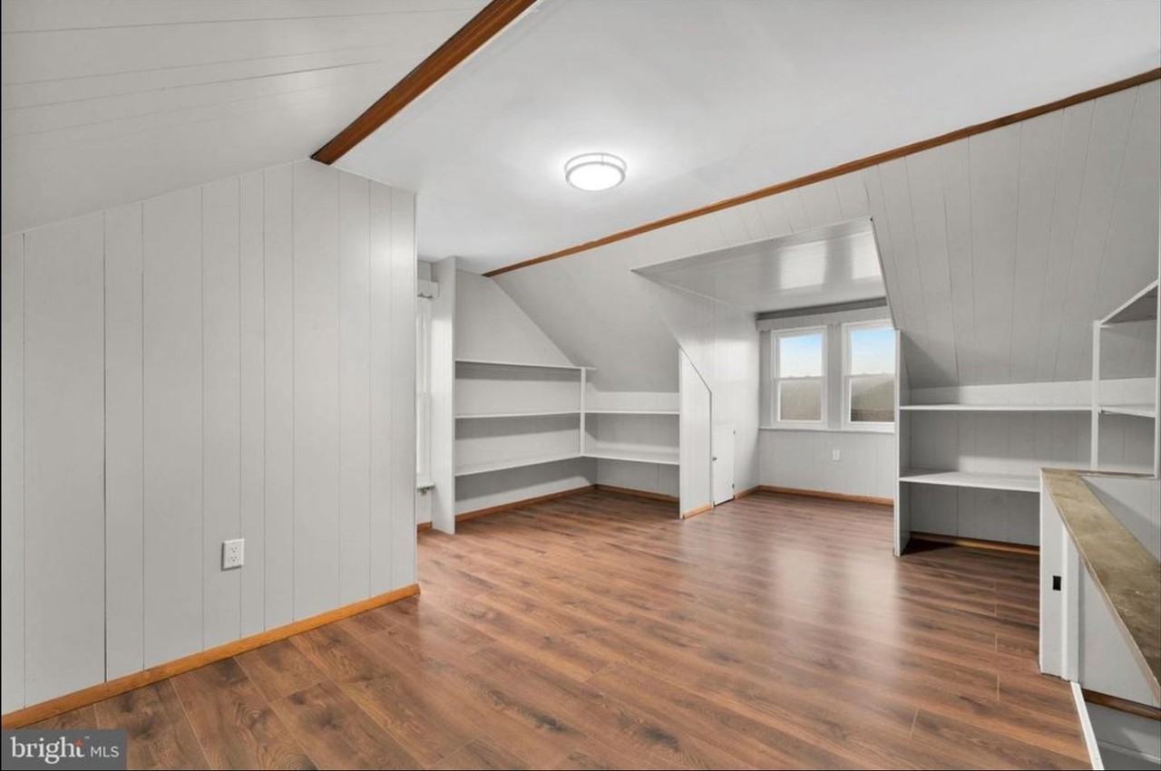 1222 Greenwich St - Photo 7 of 21