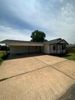featured image of 222 E 38th St