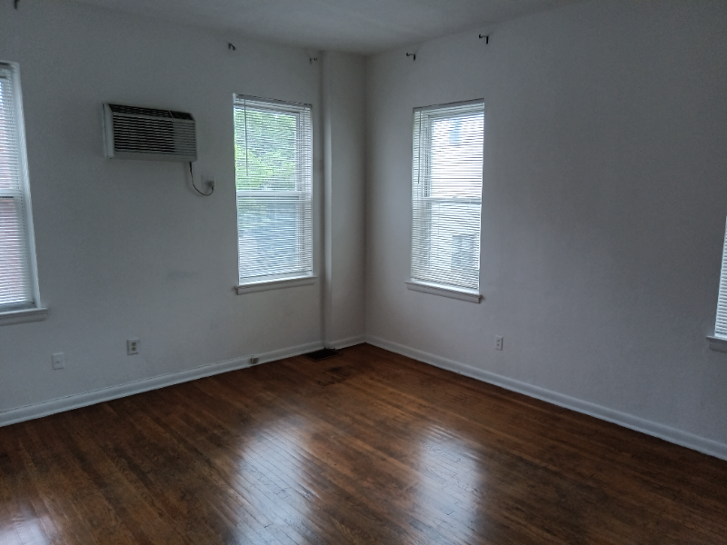 505 S 23rd St #3 - Photo 2 of 14