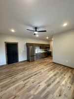featured image of 600 W Hickory St #8