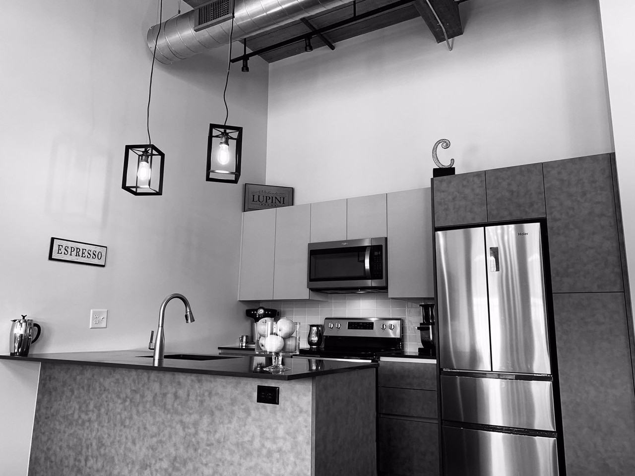 725 Branch Ave - Photo 4 of 28