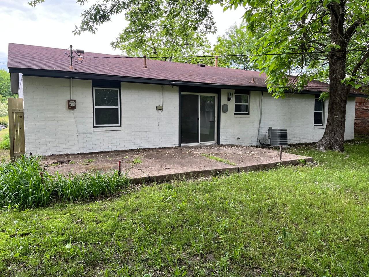 407 Sw 4th St - Photo 2 of 10