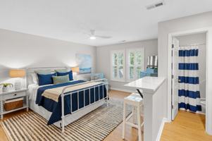 featured image of 3350 Club Villa Dr Se