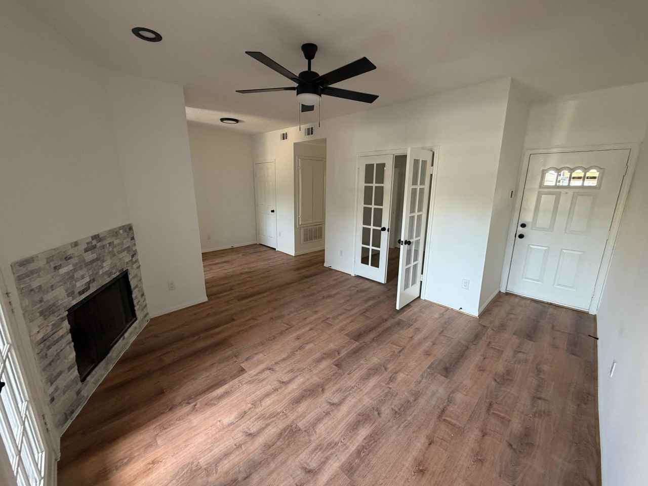 2323 Fairwind Rd #105 - Photo 2 of 8