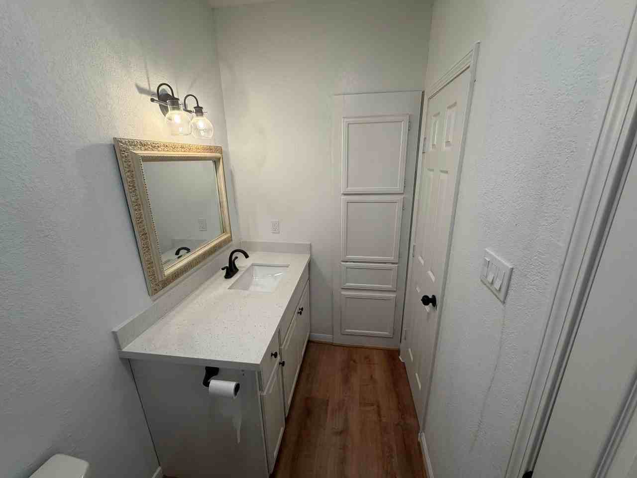 2323 Fairwind Rd #105 - Photo 6 of 8