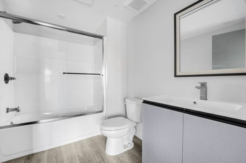 7040 Woodman Ave #207 - Photo 4 of 16
