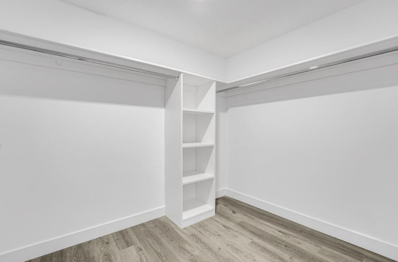 7040 Woodman Ave #207 - Photo 6 of 16