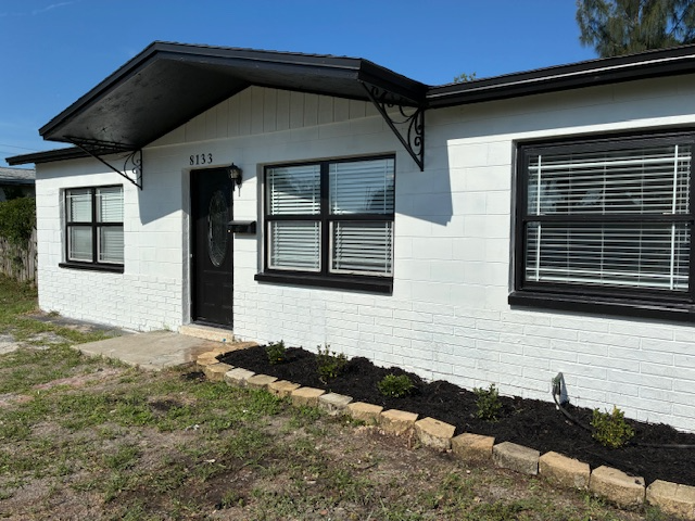 8133 65th Way N - Photo 2 of 20