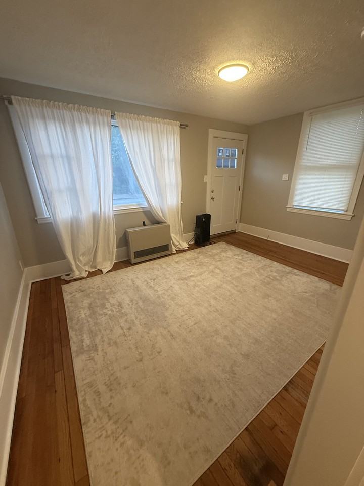 59 Washington St #1 - Photo 6 of 13