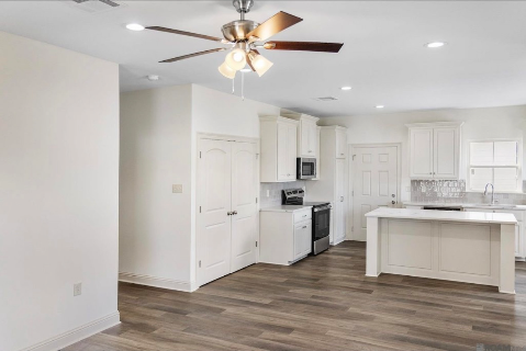 6918 Goya Ave #A - Photo 5 of 14