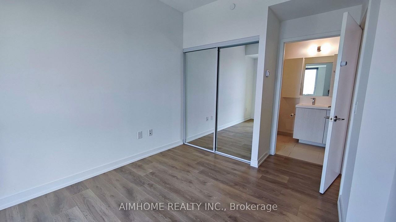 225 Sumach Street #2705 - Photo 7 of 26