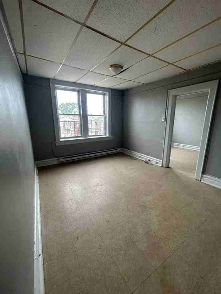 759 Highland Ave #H6 - Photo 6 of 12