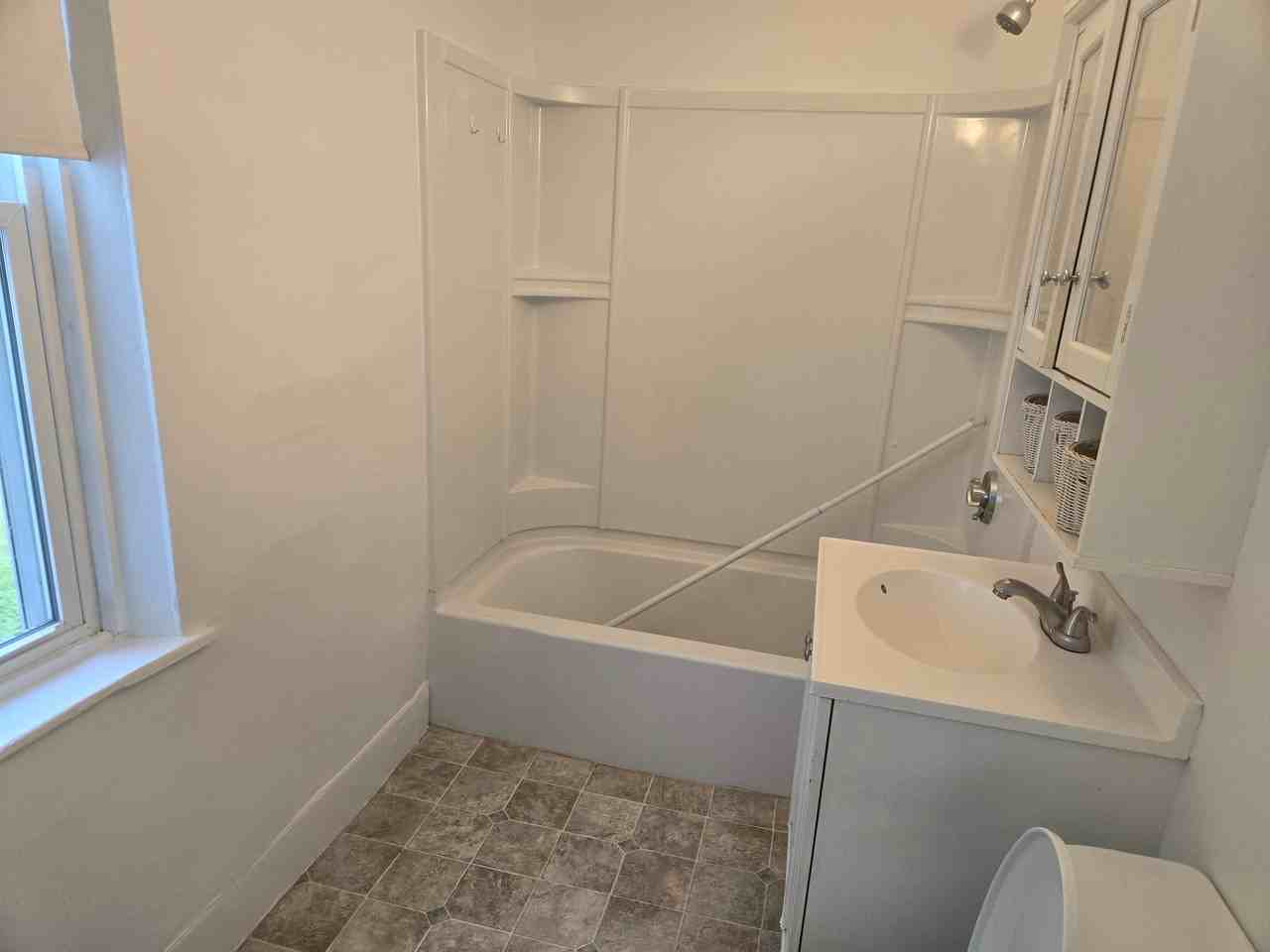 147 Union St #1F - Photo 7 of 15