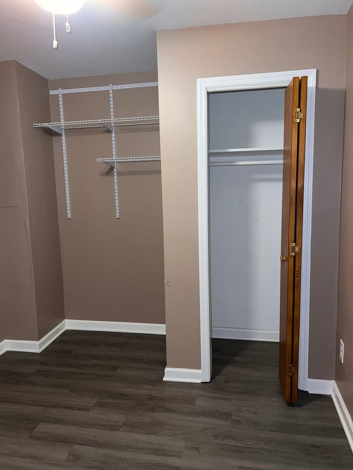 5712 Montina Rd - Photo 6 of 19