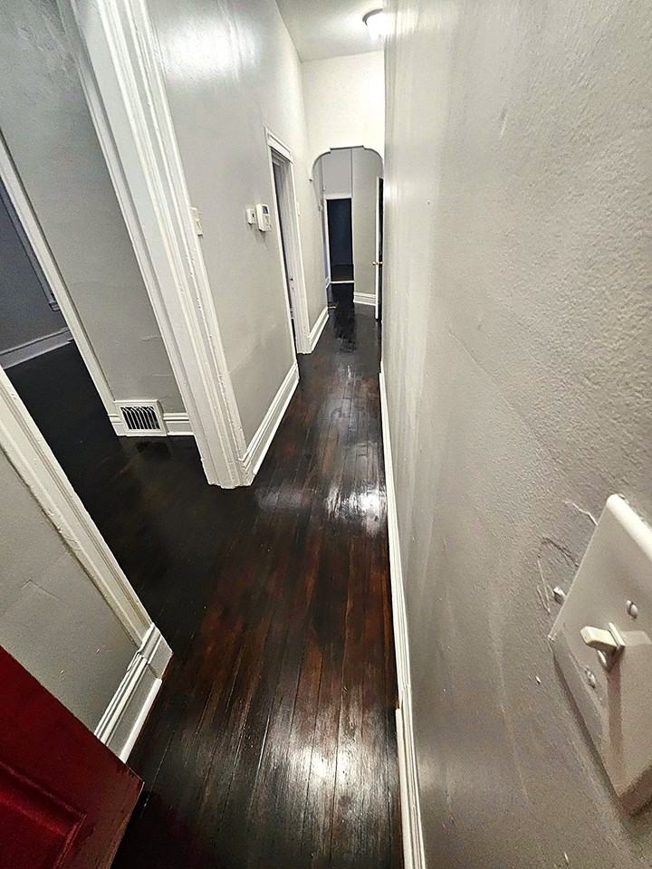 3215 Oregon Ave #1F - Photo 2 of 9