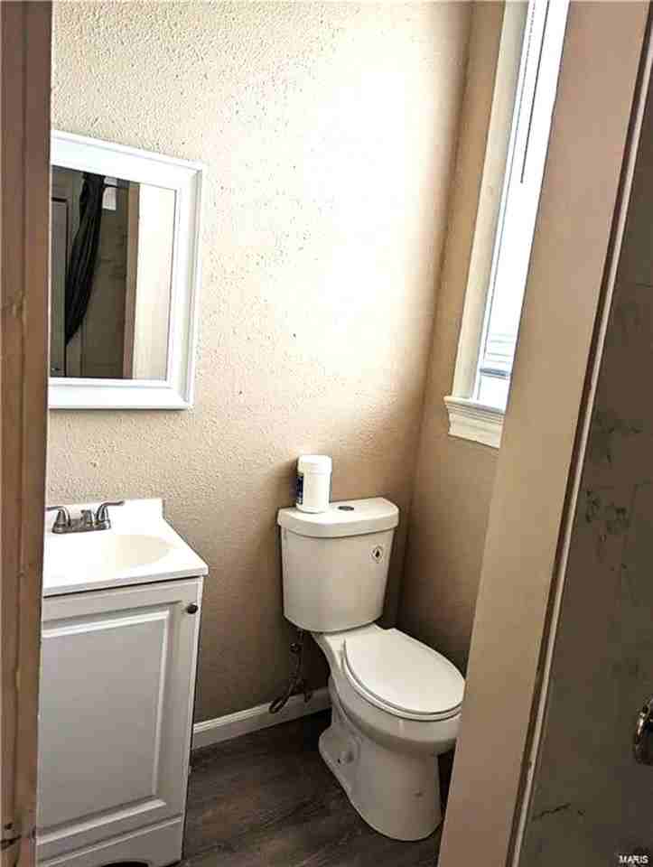 3215 Oregon Ave #1F - Photo 7 of 9