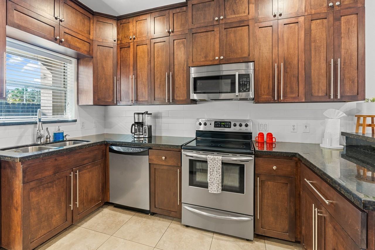 3002 S L Ln #4 - Photo 6 of 16