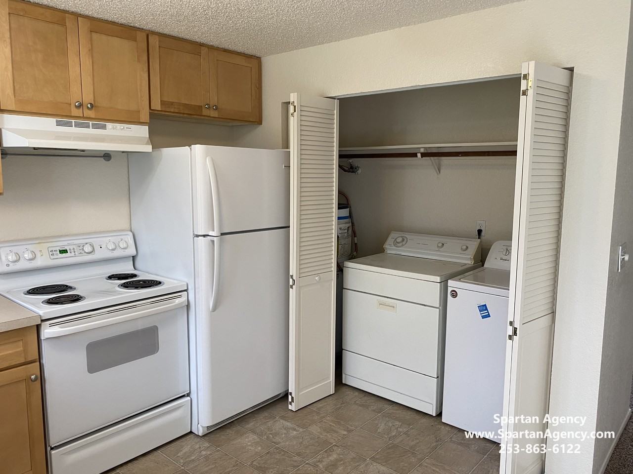 10426 29th St E #10426 - Photo 3 of 15