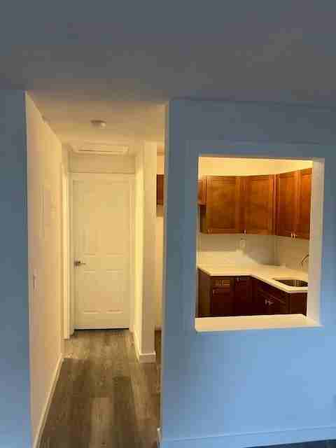 701 Sw 9th St #1 - Photo 3 of 3