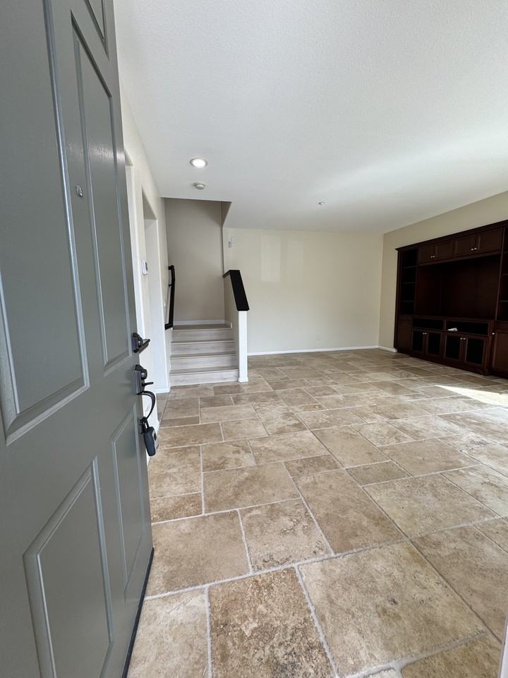 17011 Calle Trevino #6 - Photo 4 of 20