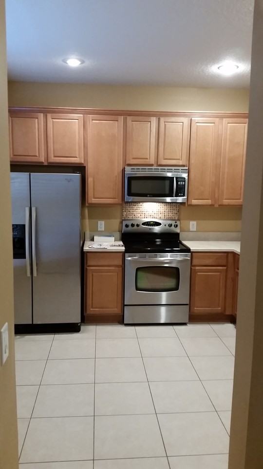 557 Climbing Ivy Ct #B - Photo 2 of 16