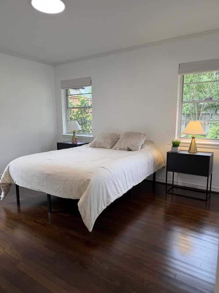 3730 Van Ness Ln #NA - Photo 6 of 8
