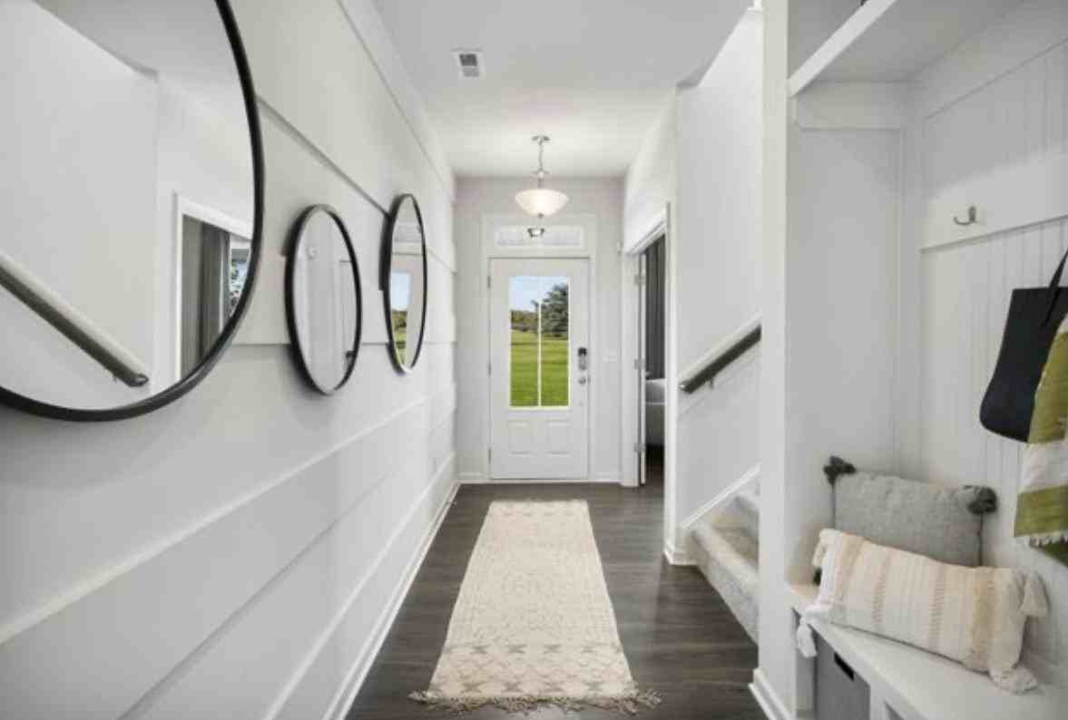 47 East Caxton Court #NA - Photo 7 of 9