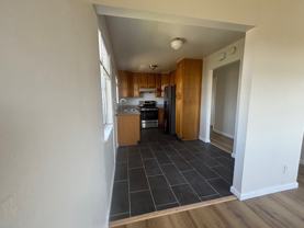 2425 E 21st St #4 - Photo 1 of 1
