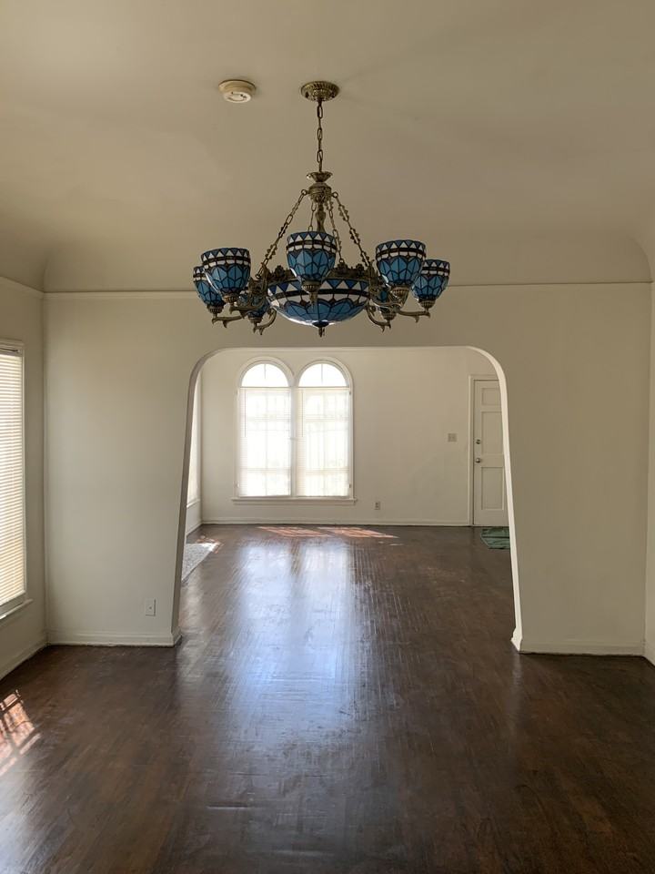 824 S Curson Ave #824 - Photo 5 of 24