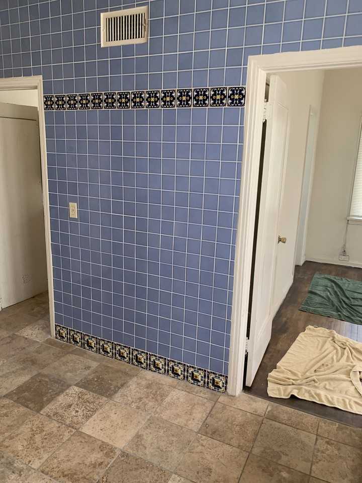 824 S Curson Ave #824 - Photo 7 of 24
