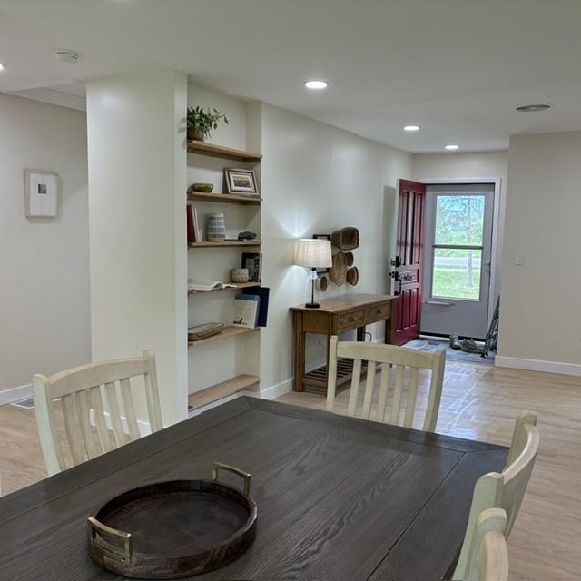 719 Hanshaw Rd #2 - Photo 3 of 15
