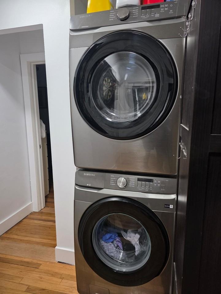 478 Fabyan Pl #1L - Photo 7 of 7