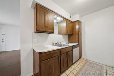 4664 E 68th St #195 - Photo 7 of 13