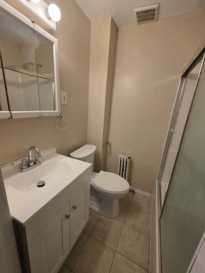 17 Orient Ave #1stFL - Photo 4 of 16