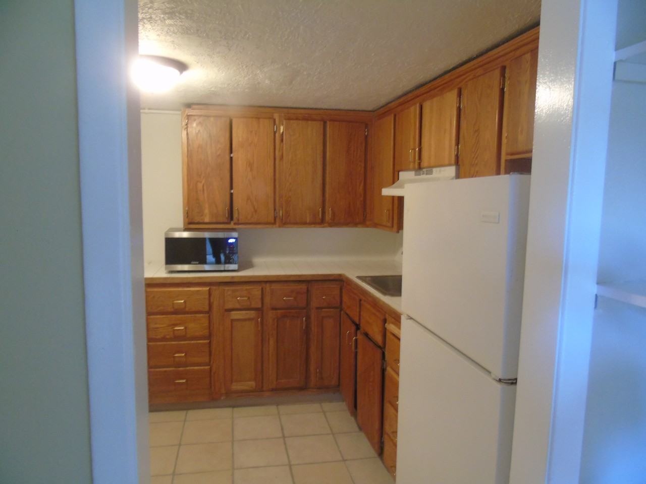 713 Harrison St #2 - Photo 7 of 11