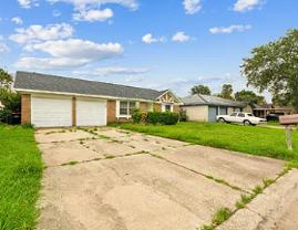 700 Meadowglen Dr #NA - Photo 1 of 1
