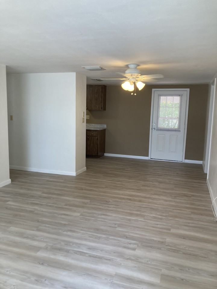 7 Donna Ct #NA - Photo 5 of 28