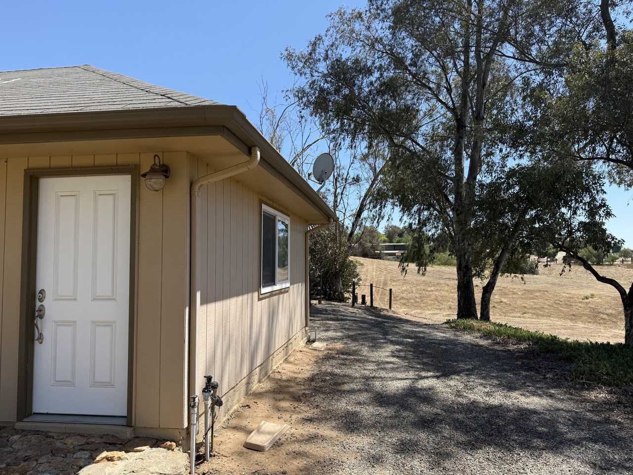 38125 E Benton Rd #NA - Photo 2 of 19