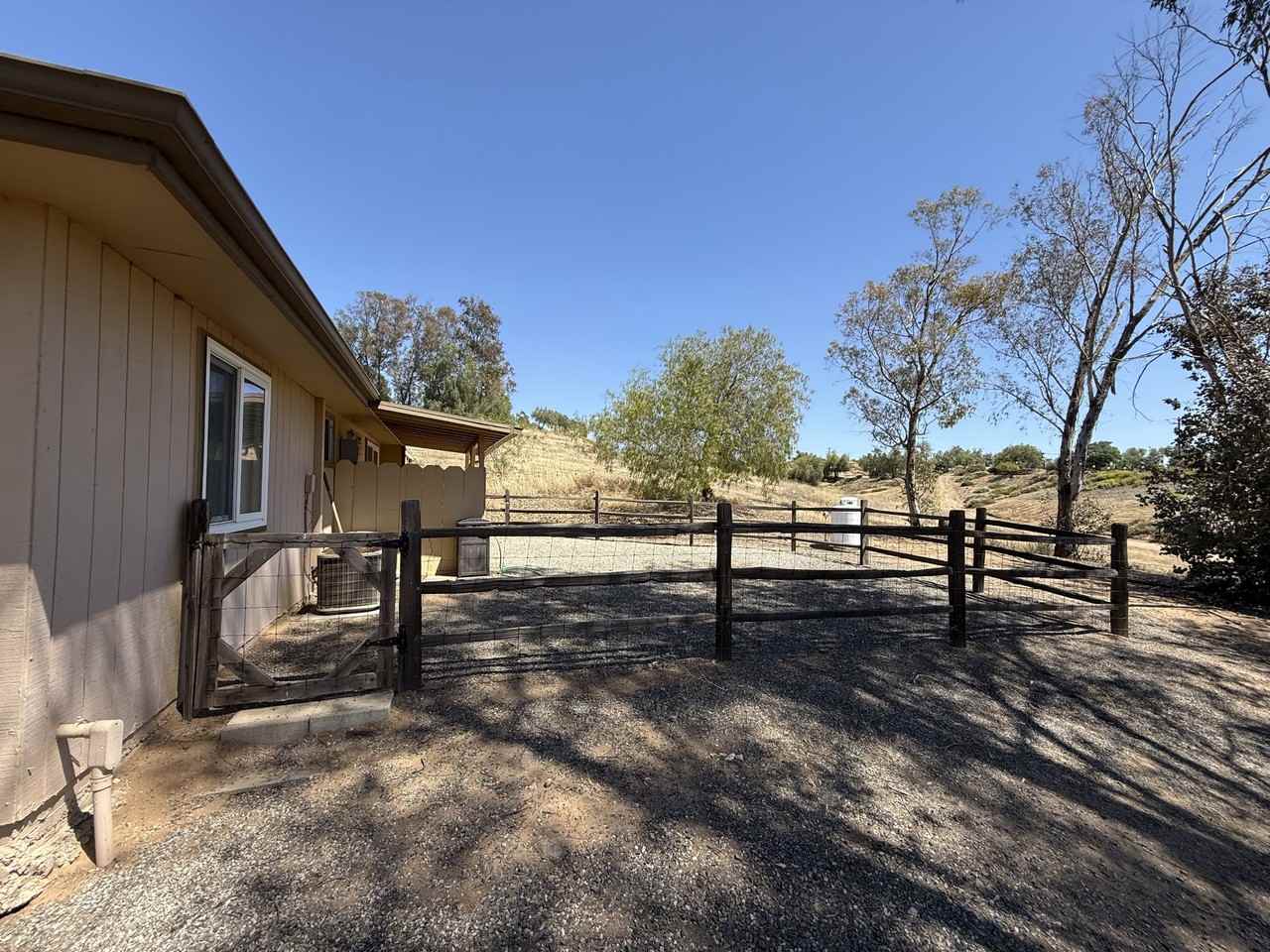 38125 E Benton Rd #NA - Photo 3 of 19