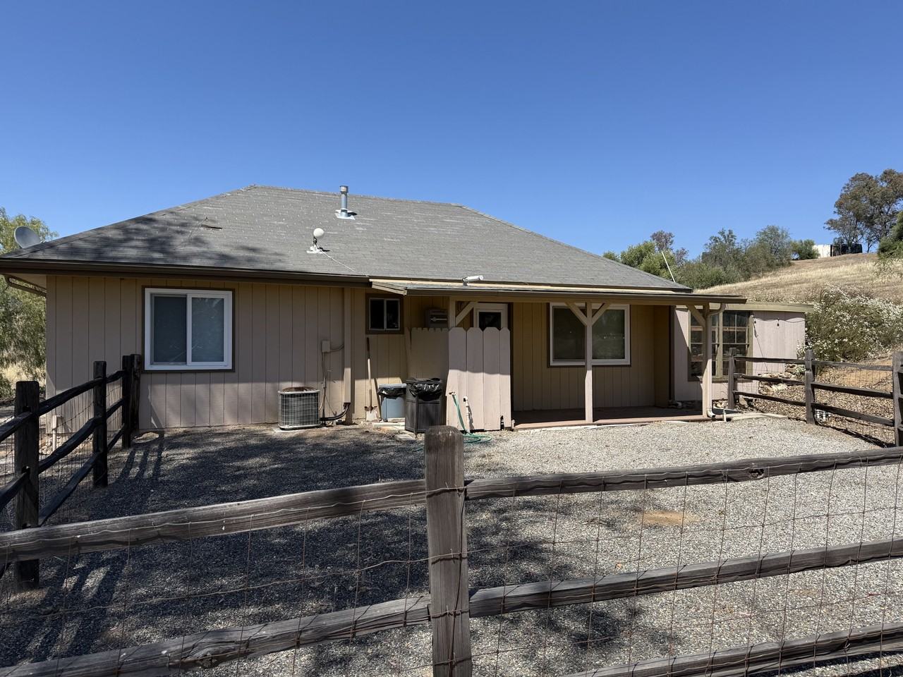 38125 E Benton Rd #NA - Photo 4 of 19