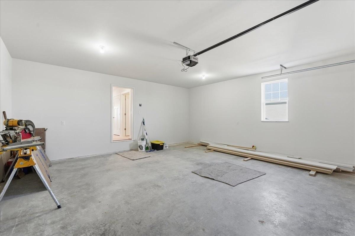 992 Bell Cir - Photo 6 of 16
