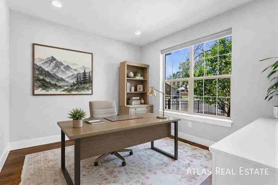 1194 S Lincoln St - Photo 4 of 34