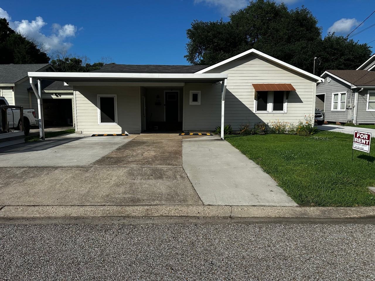 235 Brookside Dr