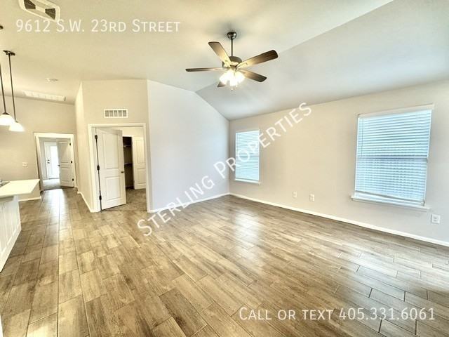 9612 Sw 23rd St - Photo 6 of 32