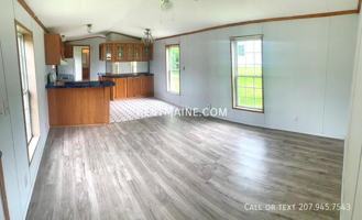 featured image of 7 Bearberry Rd