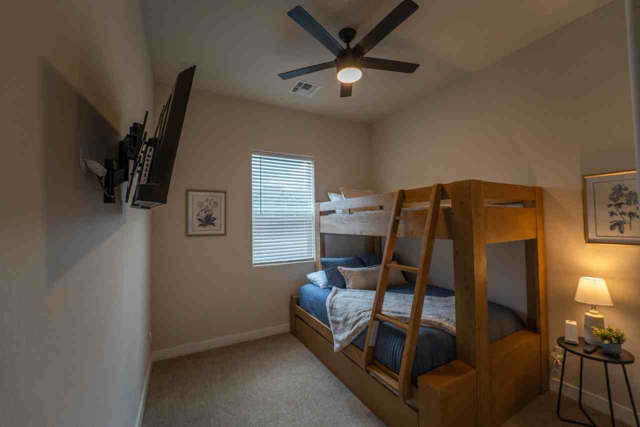 204 S Thunder Mtn - Photo 5 of 20