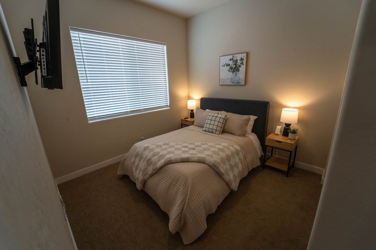 204 S Thunder Mtn - Photo 6 of 20